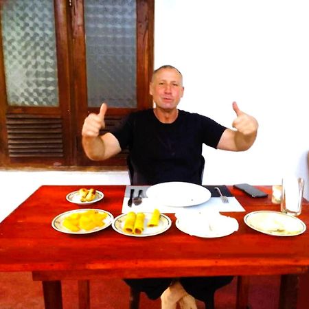 Winstar Homestay Sigiriya Esterno foto