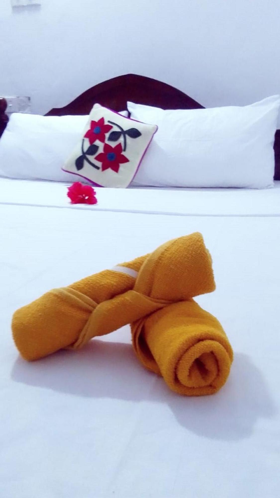 Winstar Homestay Sigiriya Esterno foto